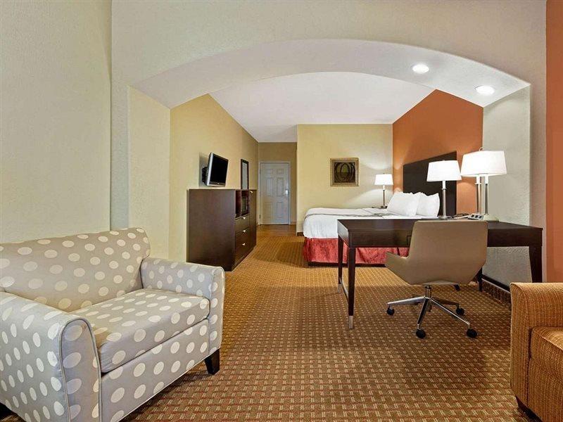 La Quinta By Wyndham Port Arthur Exterior foto