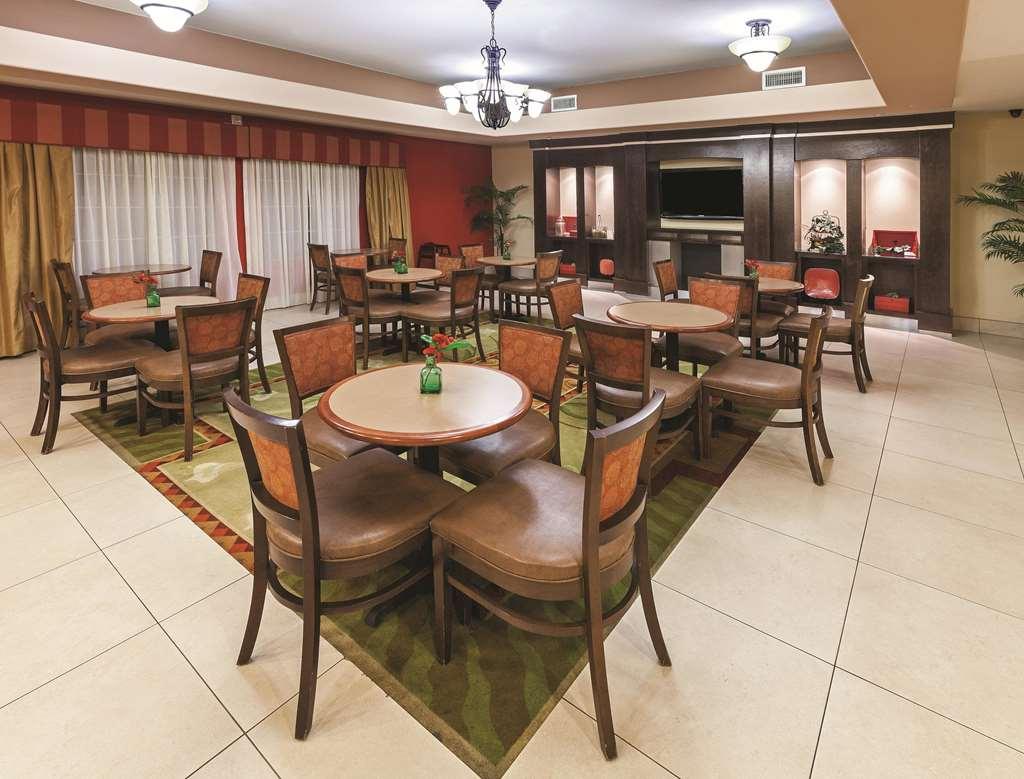 La Quinta By Wyndham Port Arthur Einrichtungen foto